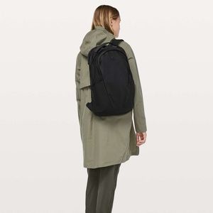 NWT Lululemon Out of Range Backpack 20L Black